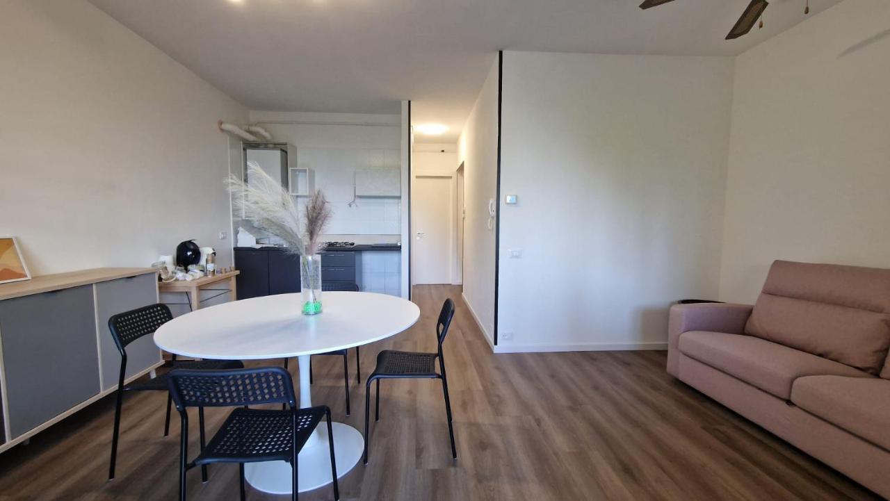 Casa Baveno Apartment ภายนอก รูปภาพ